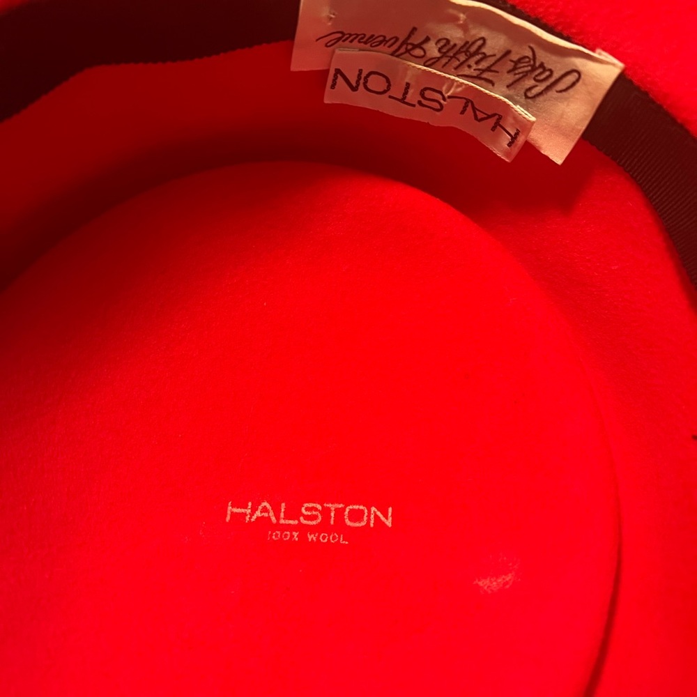 Vintage Halston Heritage Red Wide-Brim Fedora with Black Band - Picture 3 of 7